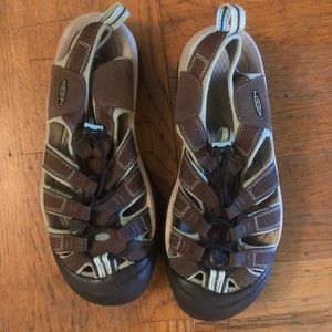 Keen hiking sandals